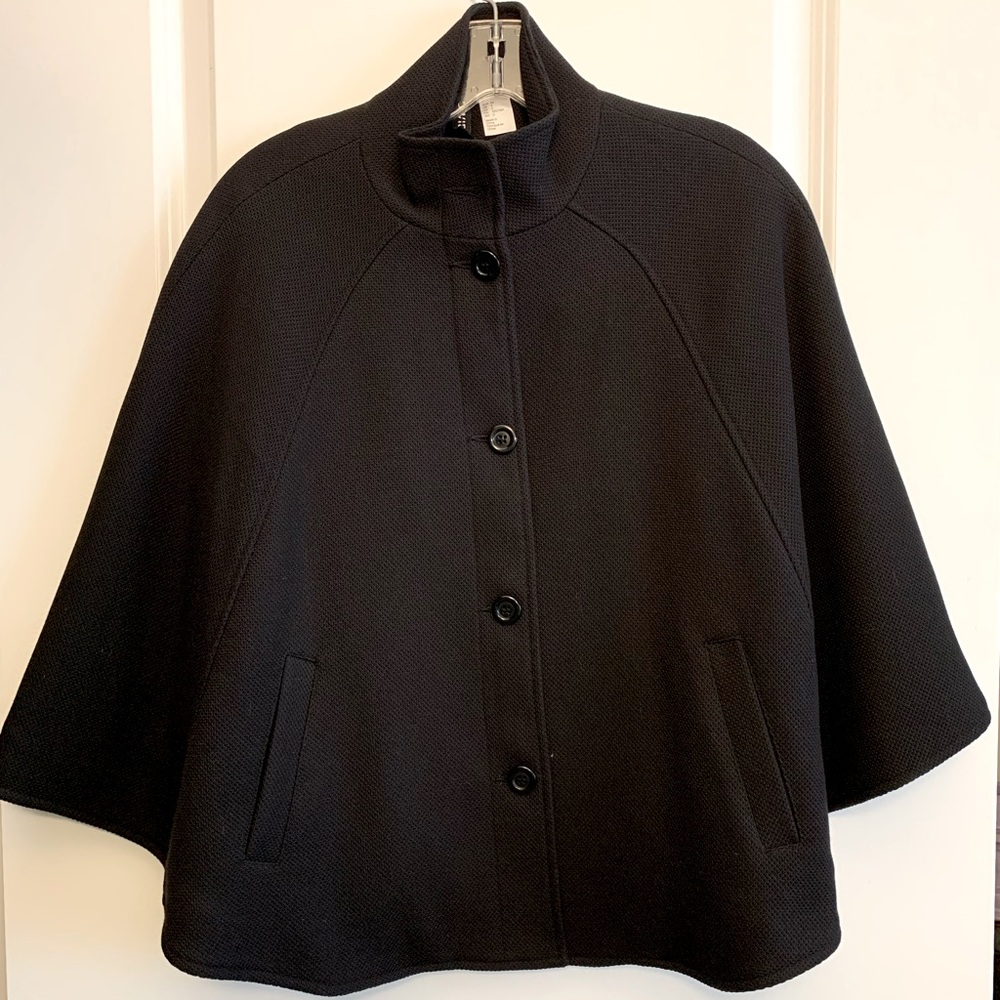 H&M | Black Poncho